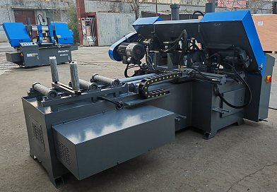 Фото 47 - MetalTec BS 300 CA автоматический колонный ленточнопильный станок.