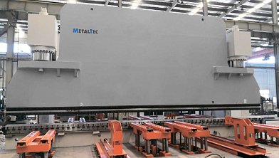 Фото 65 - MetalTec HBC 1600/6000 листогибочные гидравлические прессы с ЧПУ большого тоннажа.