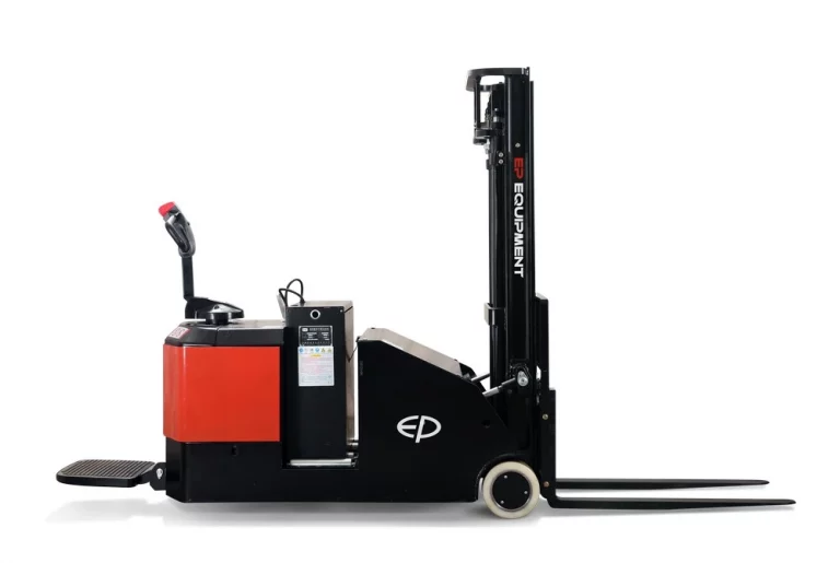 Фото 4 - Ричтрак EP Equipment ES15-15CS (LI-ION, 3F550, с платформой и поручнями).
